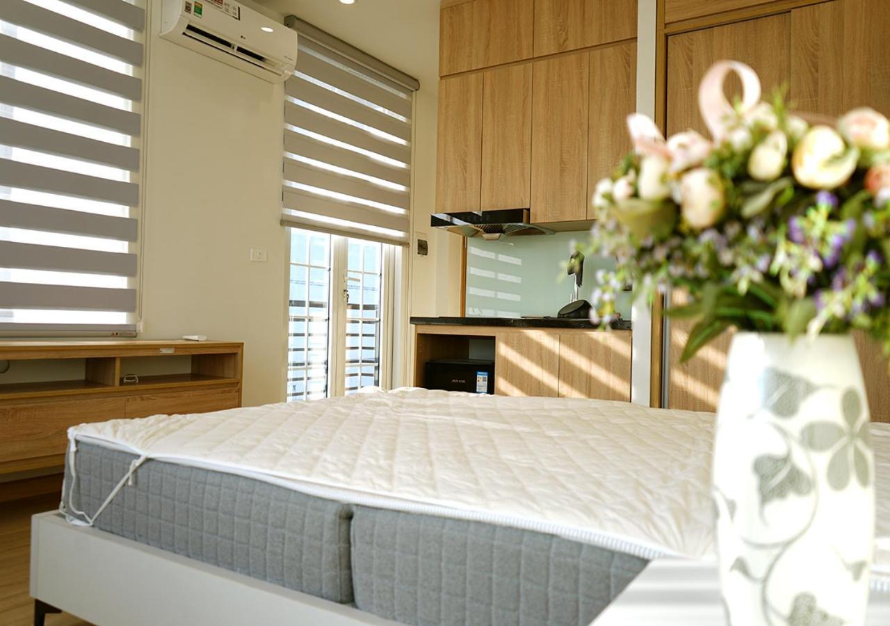 Lyn House - Service Apartment Hoang Quoc Viet Hanoi Bagian luar foto