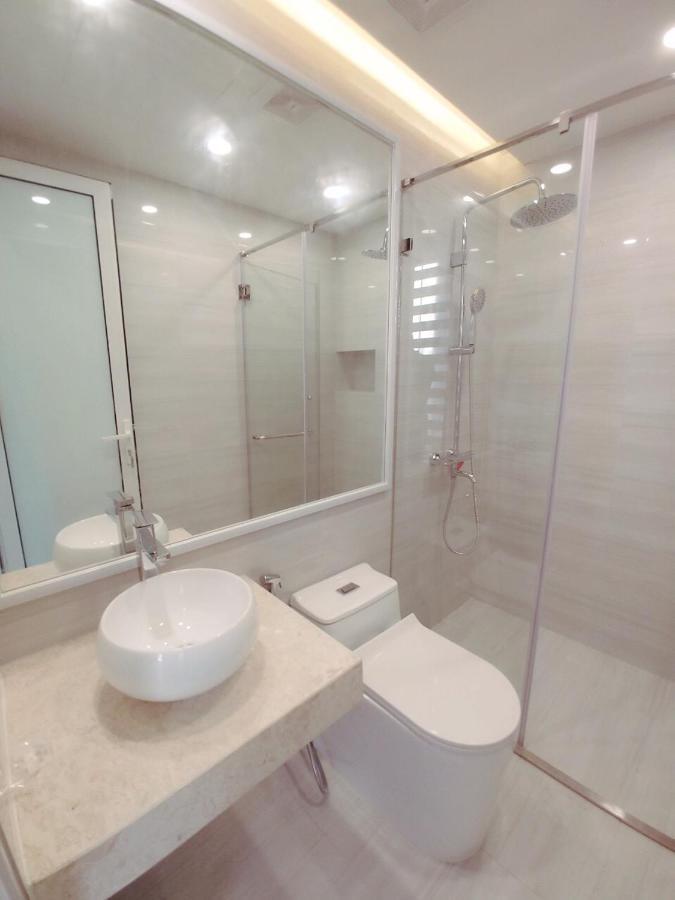 Lyn House - Service Apartment Hoang Quoc Viet Hanoi Bagian luar foto