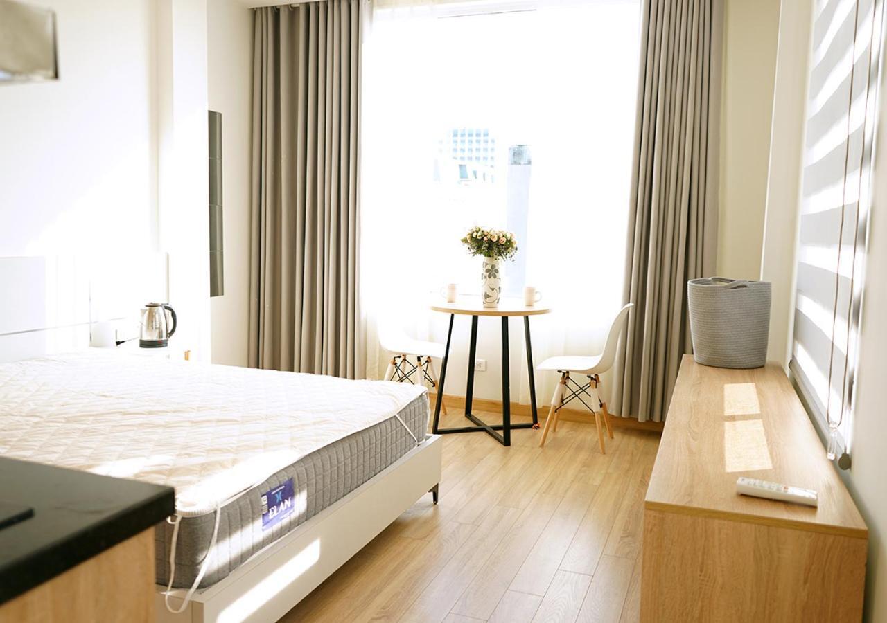 Lyn House - Service Apartment Hoang Quoc Viet Hanoi Bagian luar foto